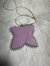 Load image into Gallery viewer, Purple gradient floral beaded pendent
